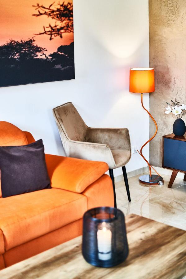 Primera Villa Singen Luaran gambar